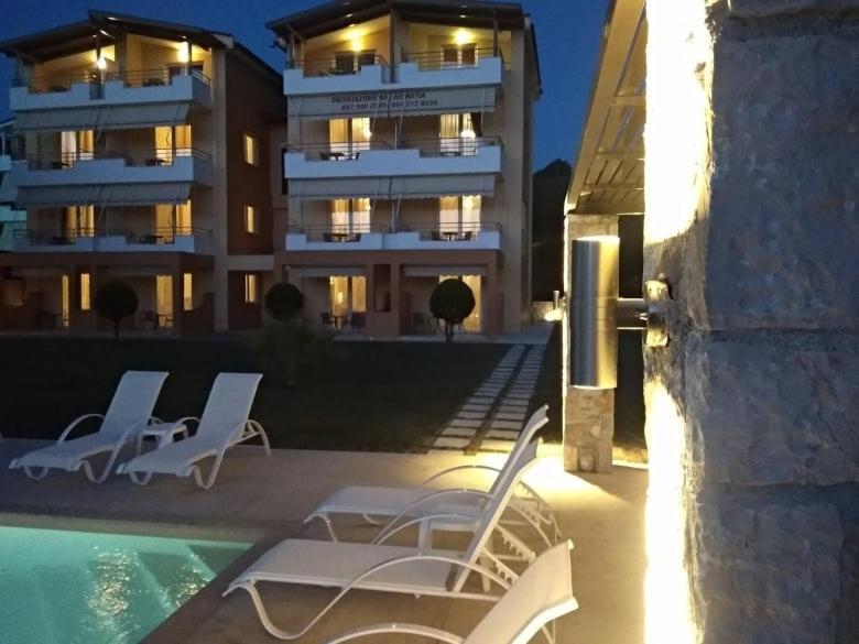 Aparthotel Alex House Zacharo Exterior foto