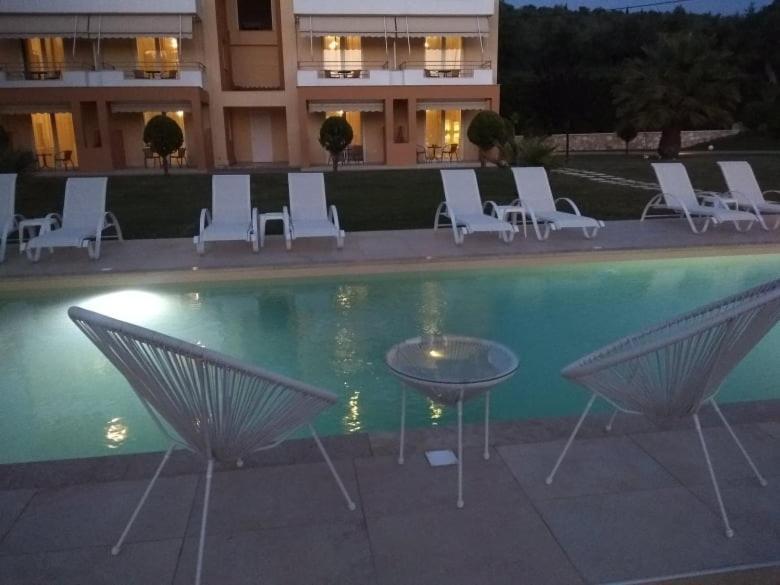 Aparthotel Alex House Zacharo Exterior foto