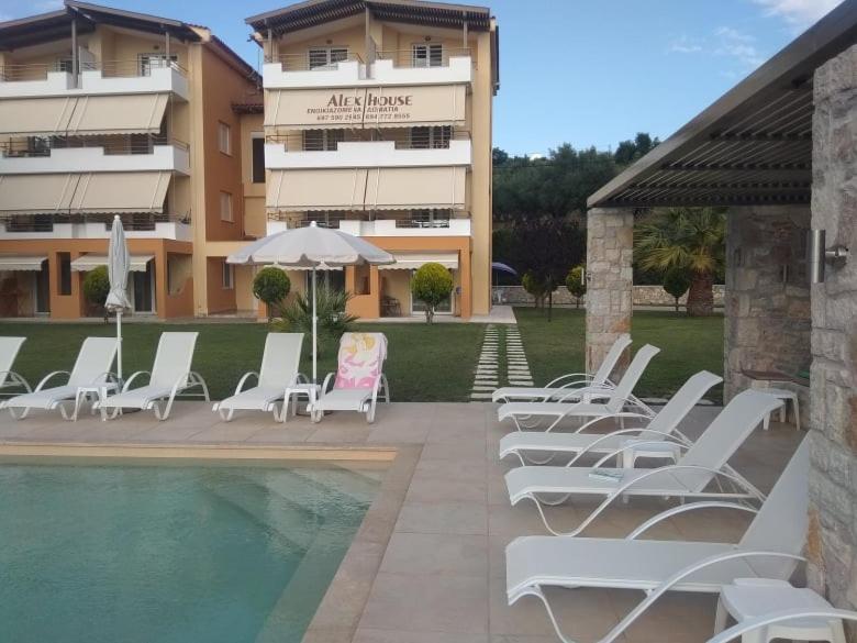 Aparthotel Alex House Zacharo Exterior foto