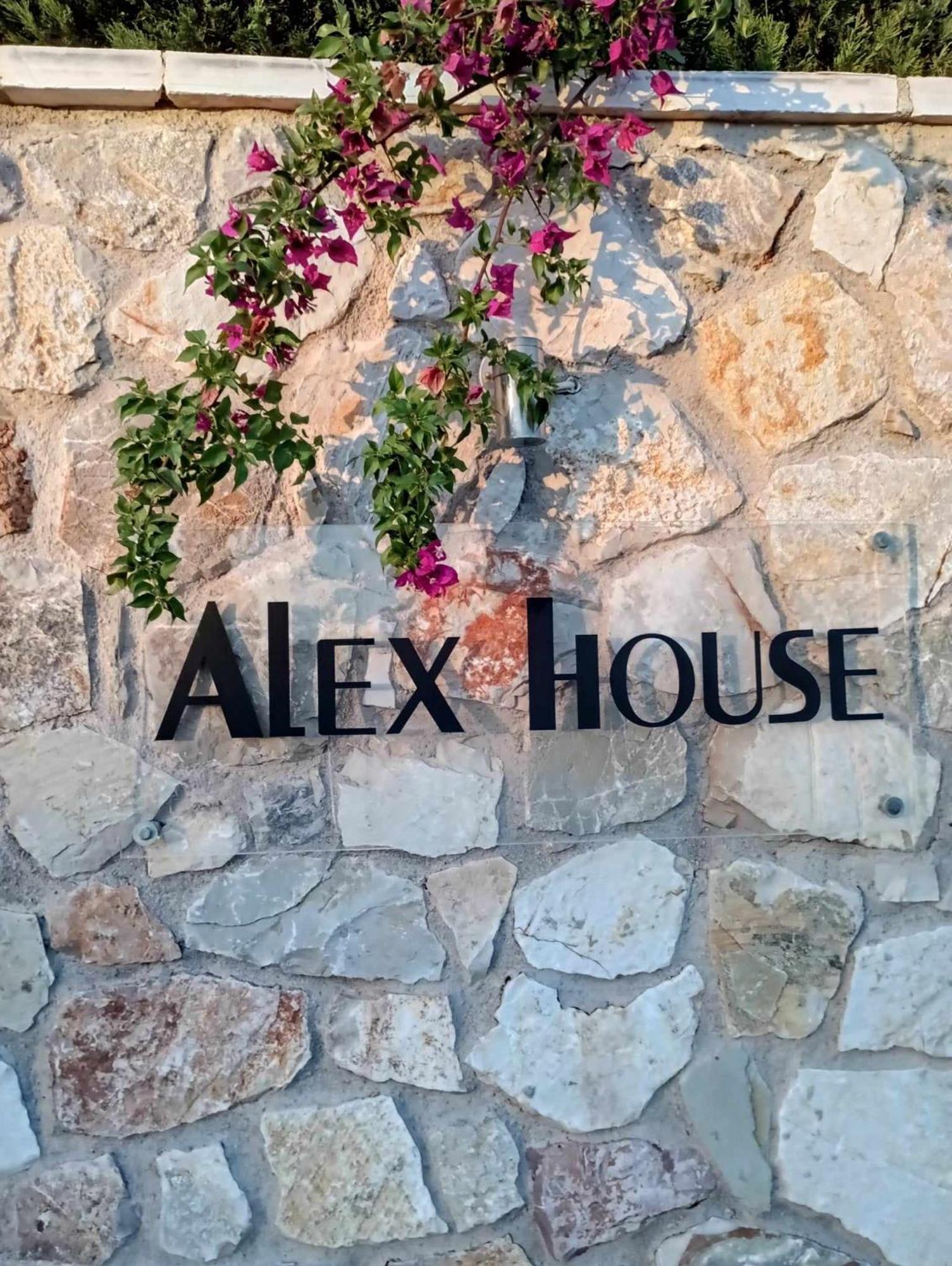 Aparthotel Alex House Zacharo Exterior foto